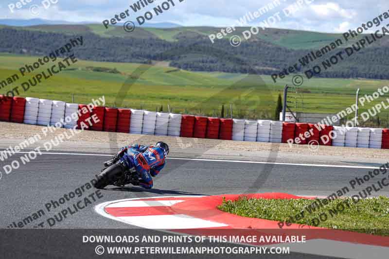 cadwell no limits trackday;cadwell park;cadwell park photographs;cadwell trackday photographs;enduro digital images;event digital images;eventdigitalimages;navarra;no limits trackdays;peter wileman photography;racing digital images;trackday digital images;trackday photos